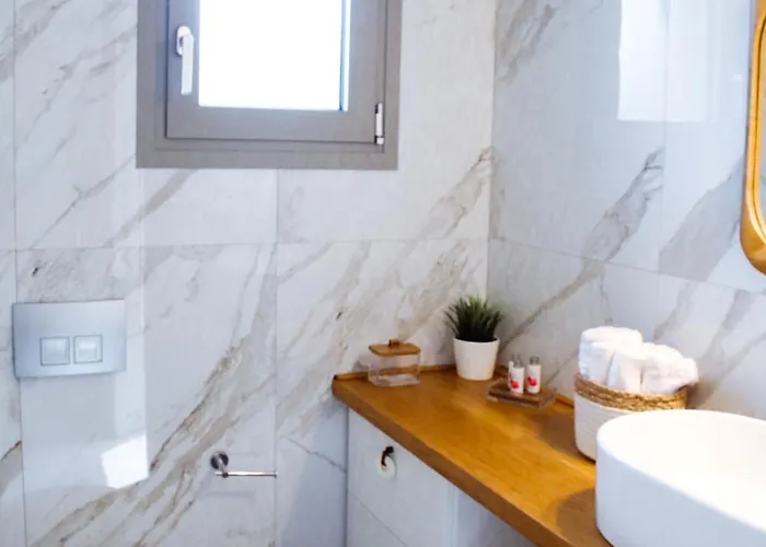 Aroma Elias クリッシ・アモウディア