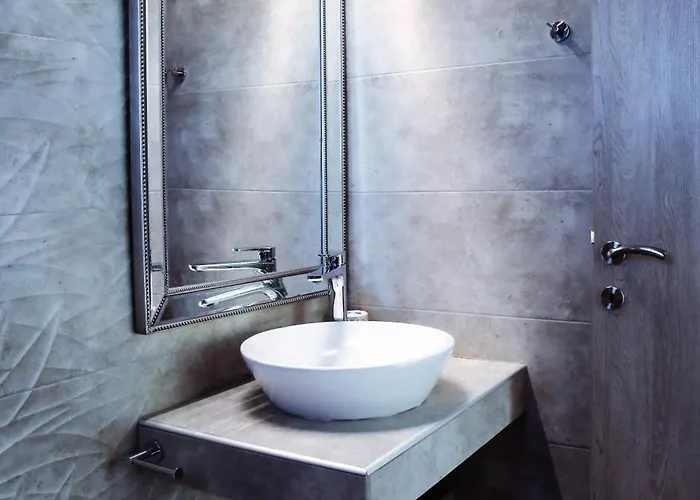 Aroma Elias クリッシ・アモウディア