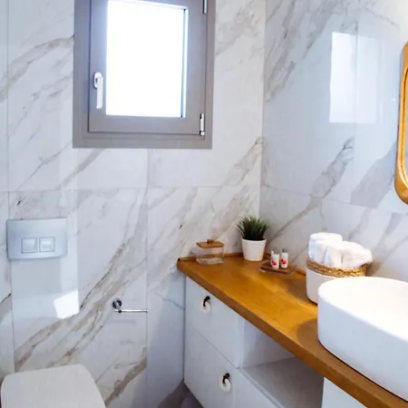 Aroma Elias Chrysi Ammoudia